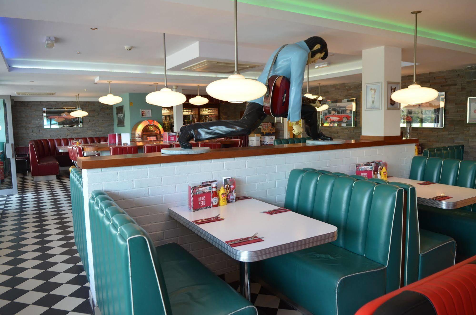 7Hotel Diner Halstead  エクステリア 写真